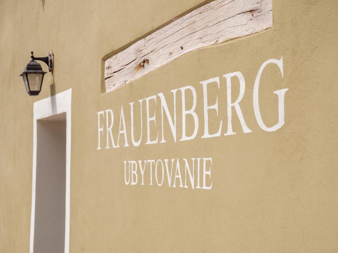 Frauenberg Apartment บันสกา ชีอาว์นีซา ภายนอก รูปภาพ