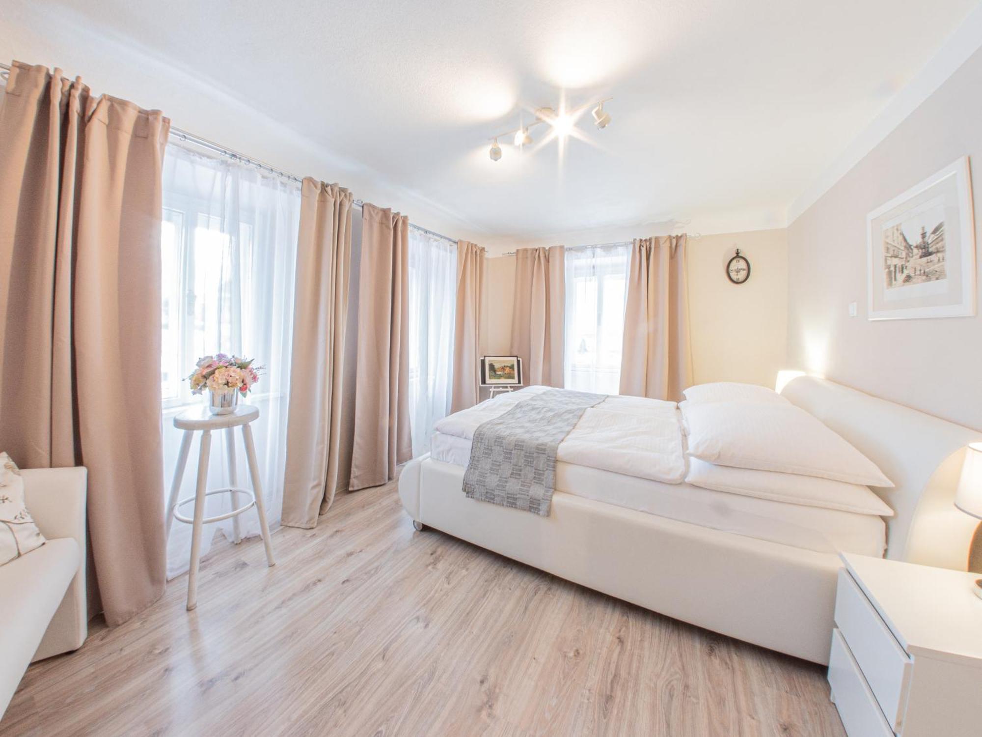 Frauenberg Apartment บันสกา ชีอาว์นีซา ภายนอก รูปภาพ